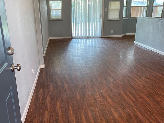 2nd image of 3719 Diadem Ln