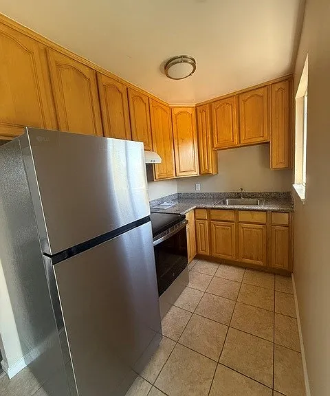 2417 6th St #10 — Photo 3