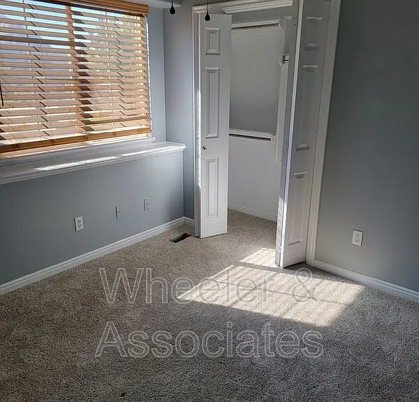 1106 E 2625 N — Photo 17