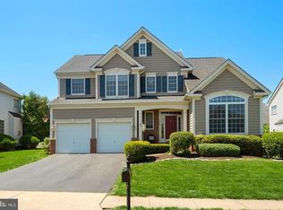 8212 Kerfoot Dr, Gainesville, VA