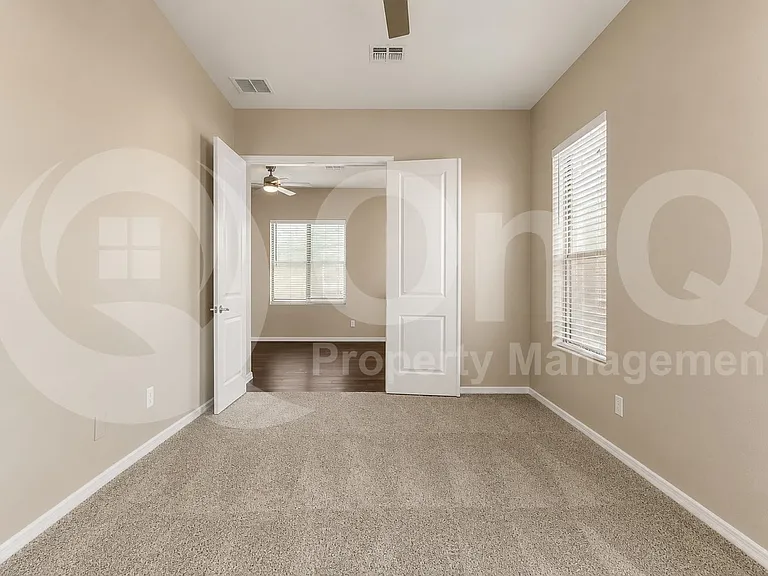 2315 E Pinchot Ave #128 — Photo 11