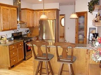 5th image of N98W14593 Elmwood Dr