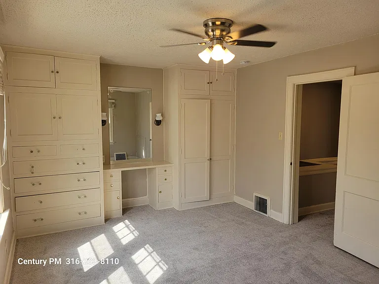 3419 Edgemont St — Photo 15