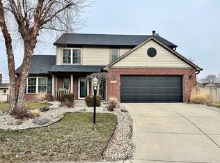 526 Reed Ct, Greenwood, IN 46143