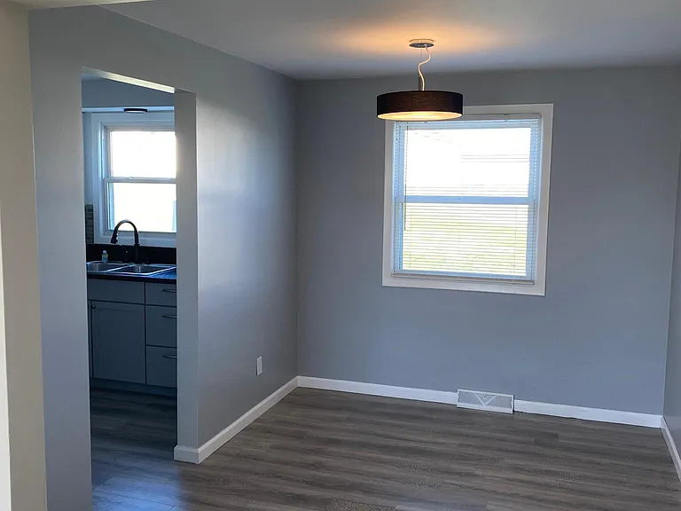 3039 Greenwich Rd — Photo 1