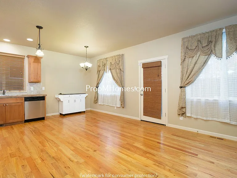 17265 Padova Ct — Photo 5