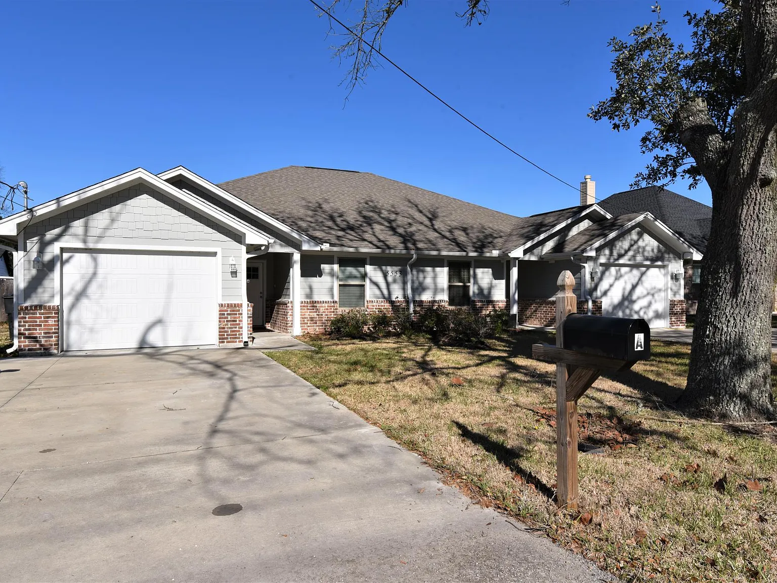 3 bed, 1200 sqft, $1,875 — Photo 2