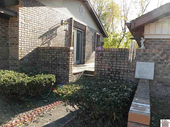 5th image of 106 Dogwood Ln