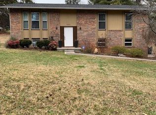 4641 Lonas Dr, Knoxville, TN 37909