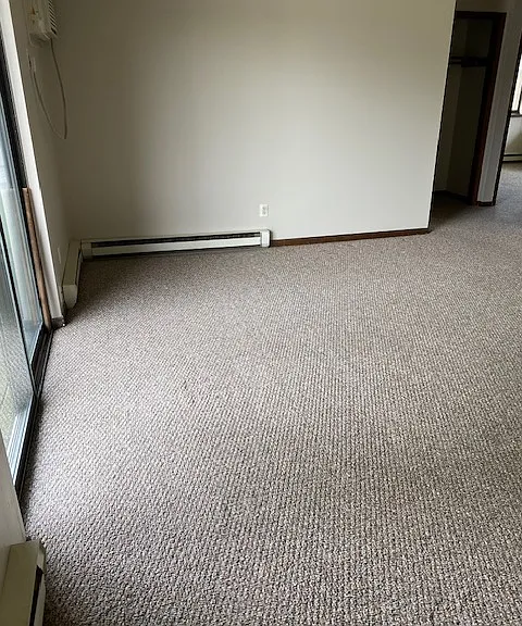 850 Gloucester Ct #2 — Photo 5