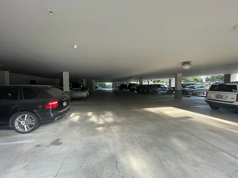 2235 E 6th St #217 — Photo 9