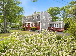 174 Barlows Landing Rd, Pocasset, MA 02559