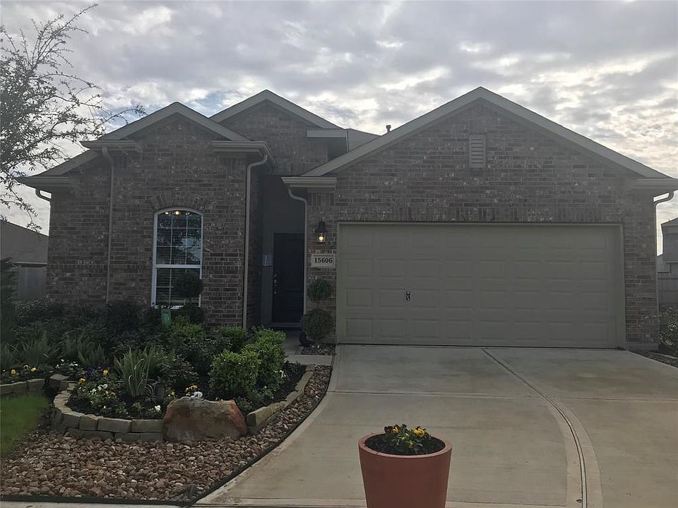 1st image of 15606 Egret Field Ln