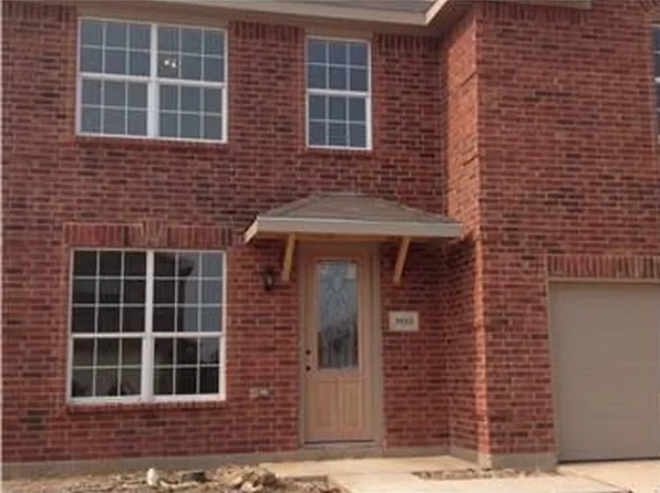 3933 Grizzly Hills Cir, Fort Worth, TX 76244