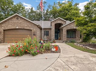 660 Foggy River Rd, Hollister, MO 65672