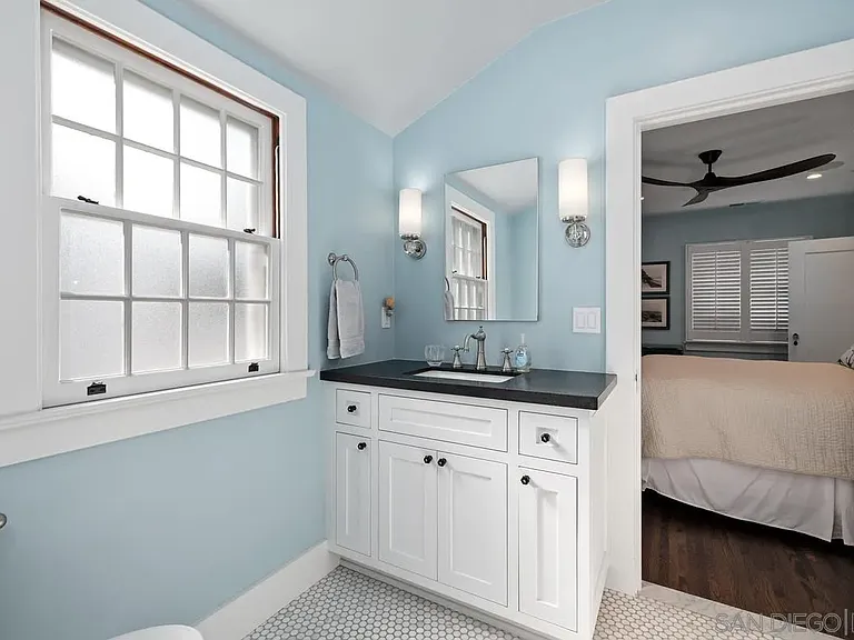 532 Marina Ave — Photo 26