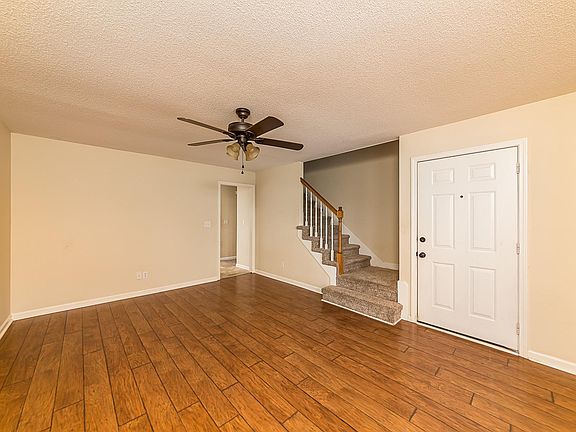 2nd image of 3213 Tabby Dr