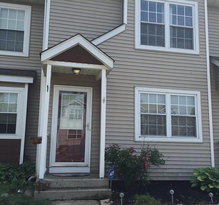 1st image of 927 Noddymill Ln E