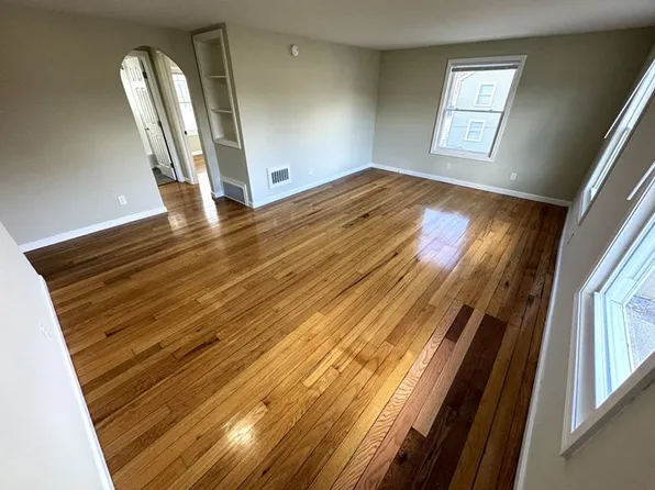 127 Mussey St APT D, South Portland, ME 04106