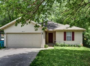 2010 N Columbia Ave, Springfield, MO 65803