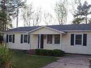 1003 Village Cir, Pamplico, SC 29583