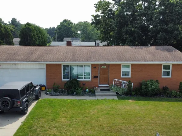 89 West Ave, Mogadore, OH 44260