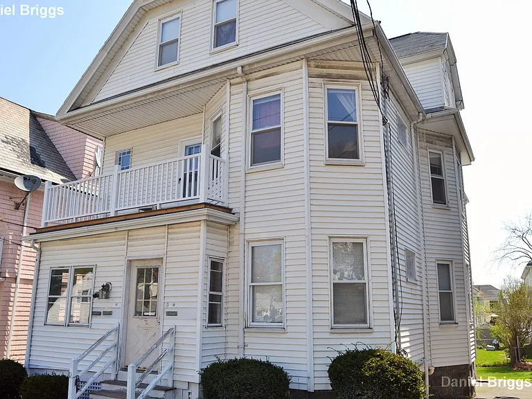 66 Brooks St #3 — Photo 18