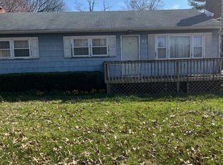 81 Jacobstown Cookstown Rd, Wrightstown, NJ 08562