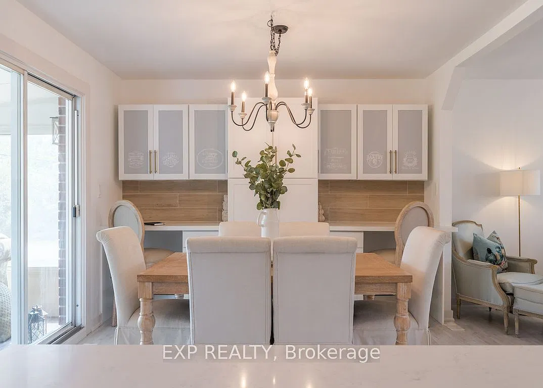 5 bed, $3,000 — Photo 4
