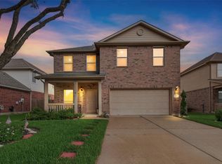 1006 Cove Crest Trl, Fresno, TX 77545