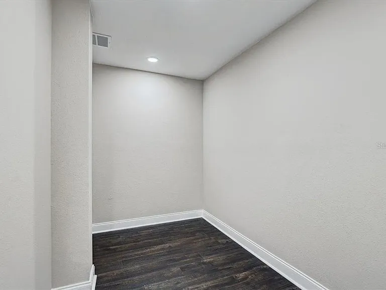 7209 Meeting House Ln — Photo 41