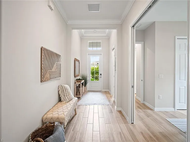 15871 Leaning Pine Ln — Photo 2