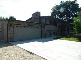 6525 W Robertson Dr, Boise, ID 83709