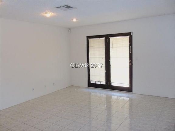 5th image of 4111 Gannet Cir Unit 405