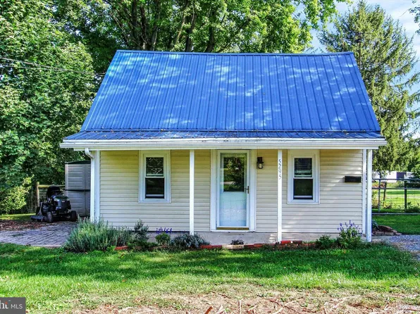 5295 E Berlin Rd, East Berlin, PA 17316