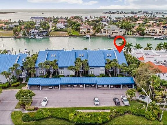 3rd image of 900 Pinellas Bayway S APT 213