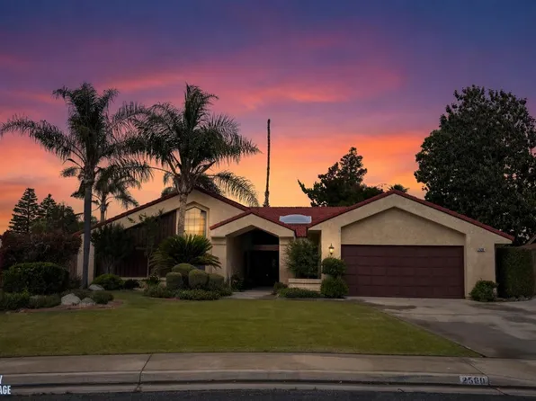 2500 Georgia Oak Dr, Bakersfield, CA 93311