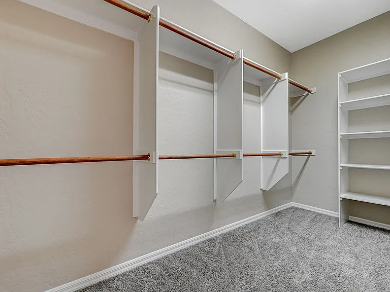 6825 Spessard Holland Ct — Photo 43