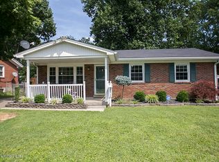 9715 Polaris Dr, Louisville, KY 40229