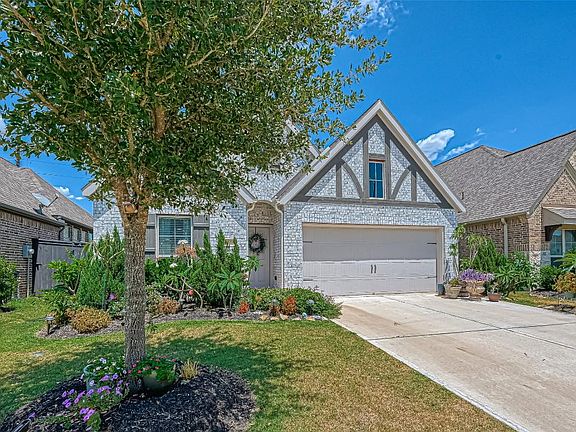 2nd image of 2614 Primrose Bloom Ln