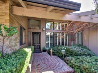 2808 Calle Vista Way, Sacramento, CA 95821
