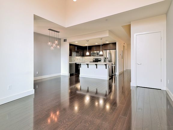 2nd image of 1 E Julian St Unit 317