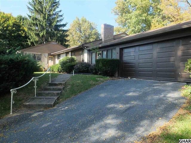 2nd image of 5956 Devonshire Rd #R