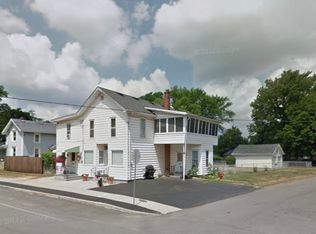 2915 Niagara St, Sanborn, NY 14132