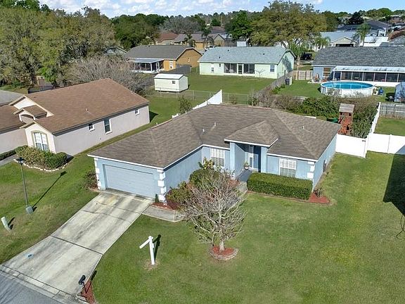 5th image of 7797 Manor Dr
