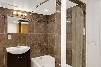 639 W Emerson St #C — Photo 7