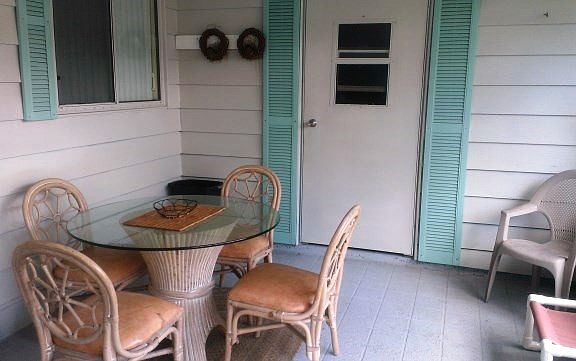2nd image of 2304 Primavera Ave