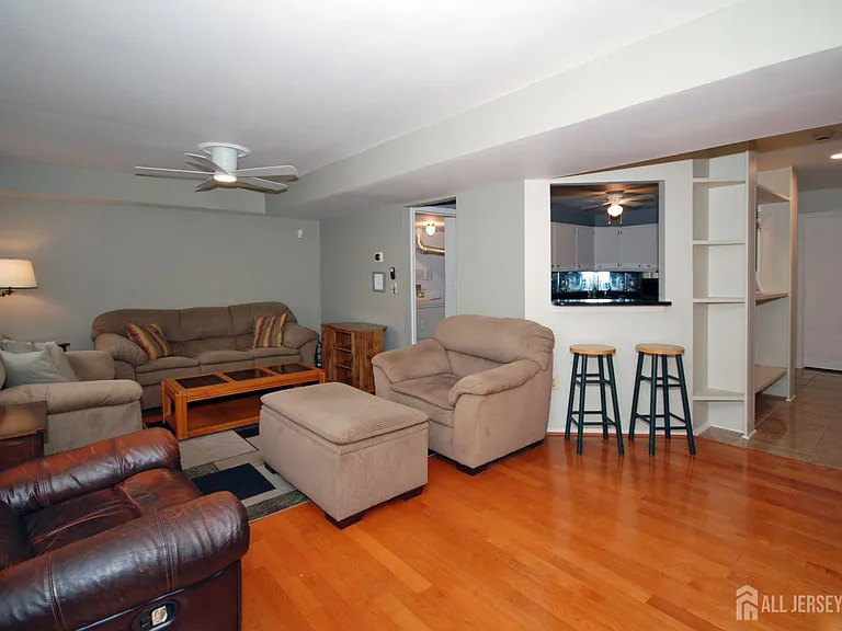 1101 Stony Brook Way — Photo 9