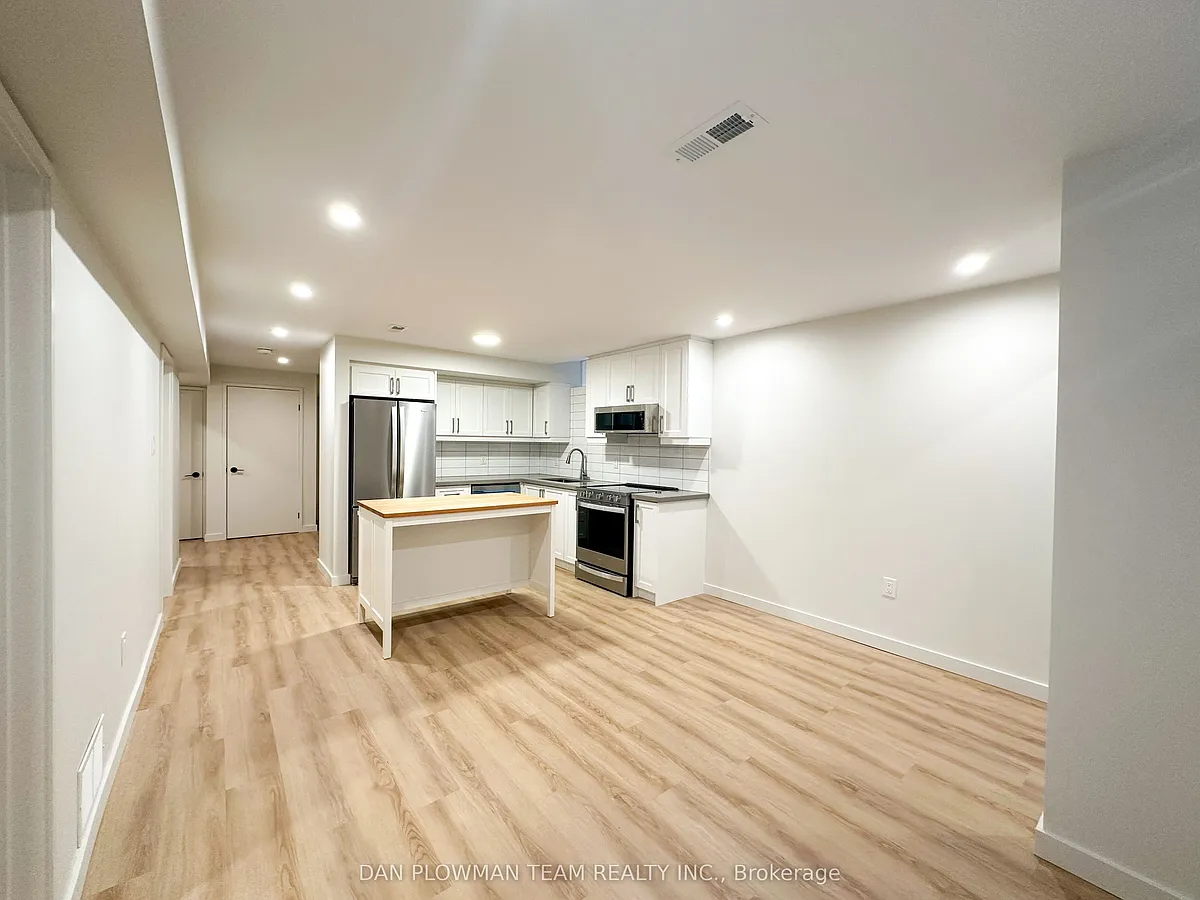 Building Photo - 813 Groveland Ave #BASEMENT