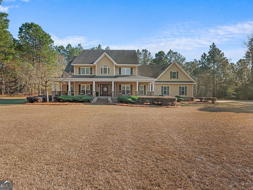 1st image of 1532 Cliponreka Rd